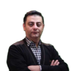 منوچهر ستینه